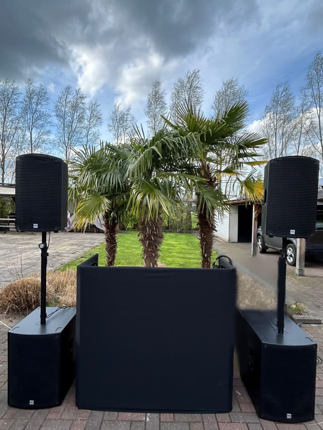 Afbeelding van blog post Speaker huren?